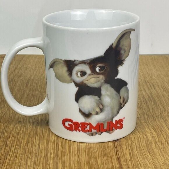 Gremlins Gizmo Stripe Mogwai 2-sided Coffee Mug 80's Movies Nostalgia - Picture 1 of 10